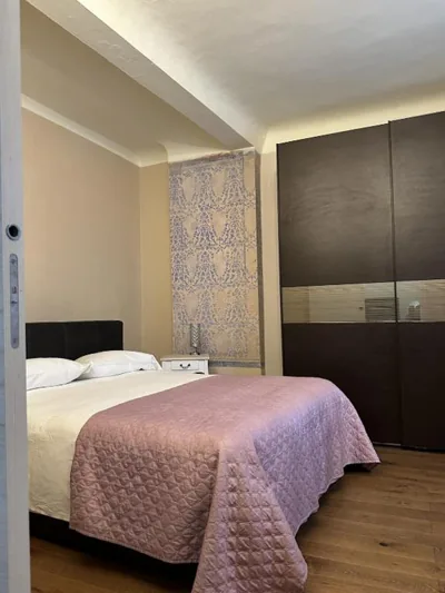 Apartment in Center of Lucca close to the sea and mountains – Foto’s 6